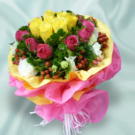 Đồng thời khi tặng hoa bạn cũng nên chú ý mua bó hoa tươi