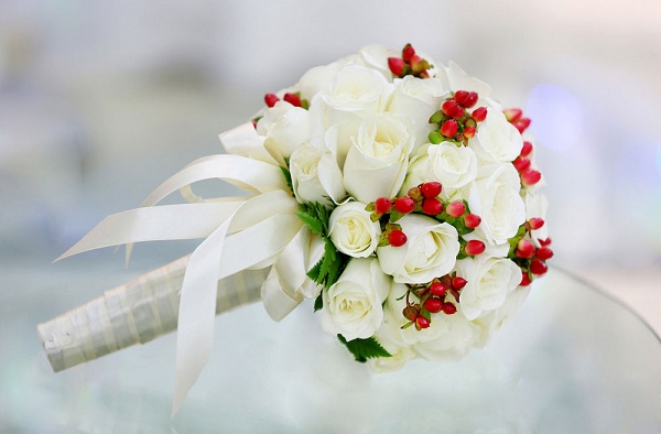 Hoa hồng dùng trong đám cưới