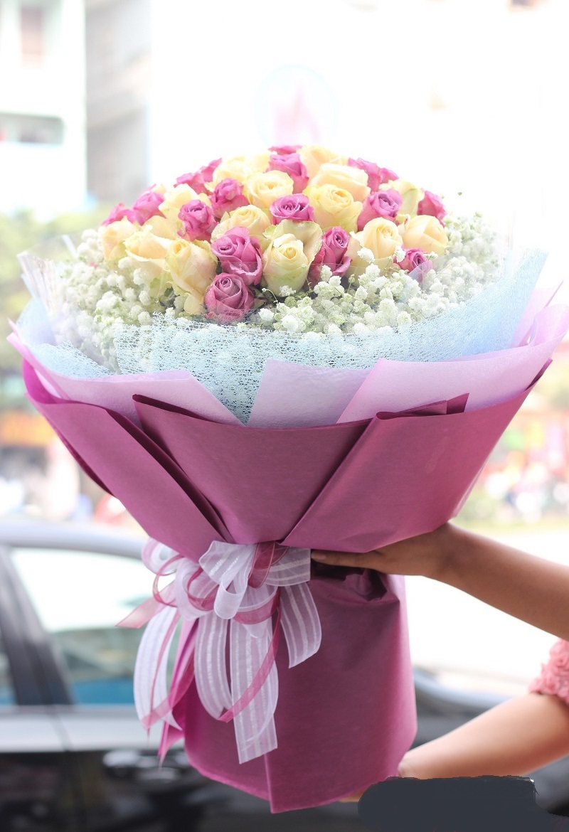 Một bó hoa thật đẹp kèm theo ý nghĩa mà bạn muốn nhắn gởi là món quà hoàn hảo dành cho cung Sư Tử