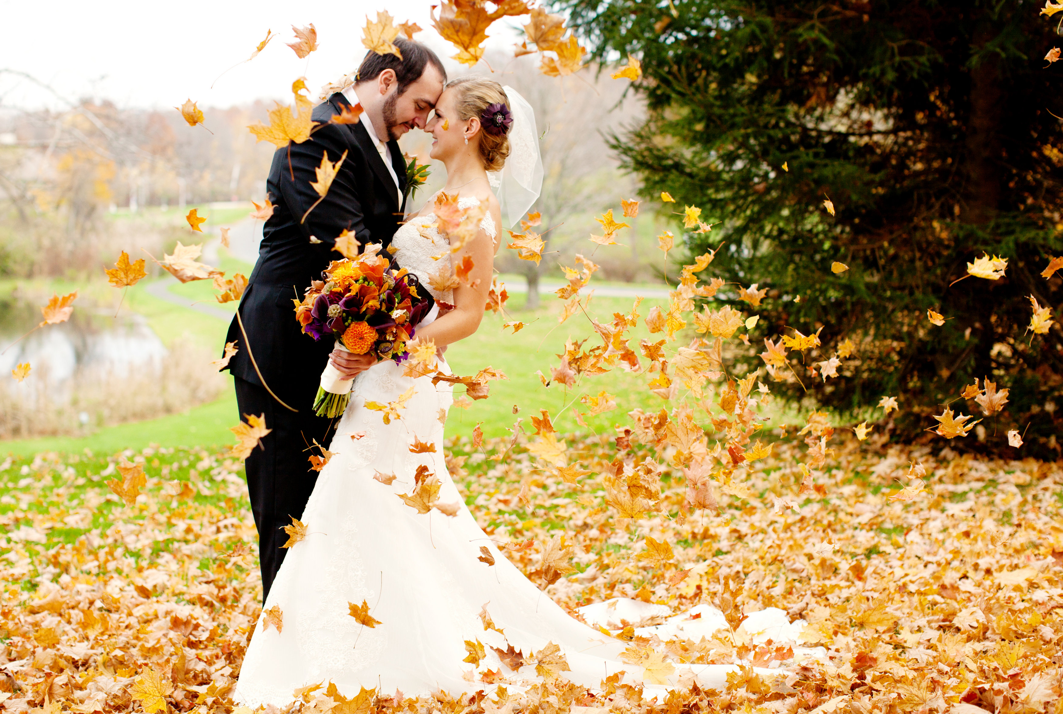 Bí quyết chọn hoa cưới ngọt ngào cho lễ cưới mùa thu thêm lãng mạn
