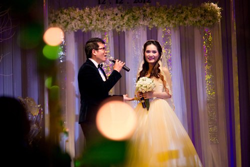 Những cổng hoa cưới đẹp nhất của sao Việt