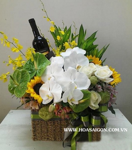Giỏ hoa lan chúc mừng ngày nhà giáo Việt Nam thể hiện sự sang trọng