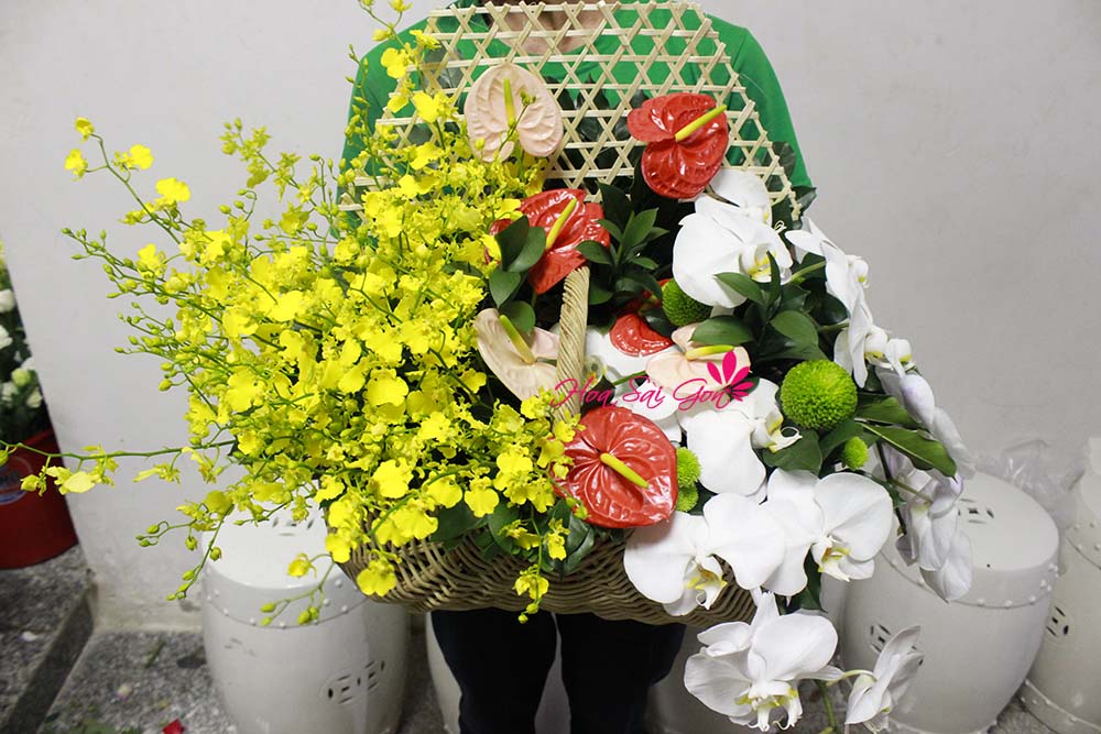 Xác định đối tượng tặng hoa sinh nhật để chọn được loại hoa mang ý nghĩa phù hợp