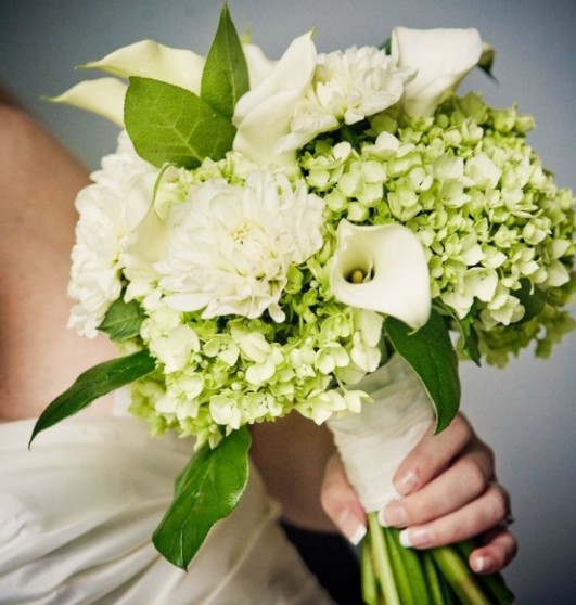 Hoa cưới cô dâu CD61