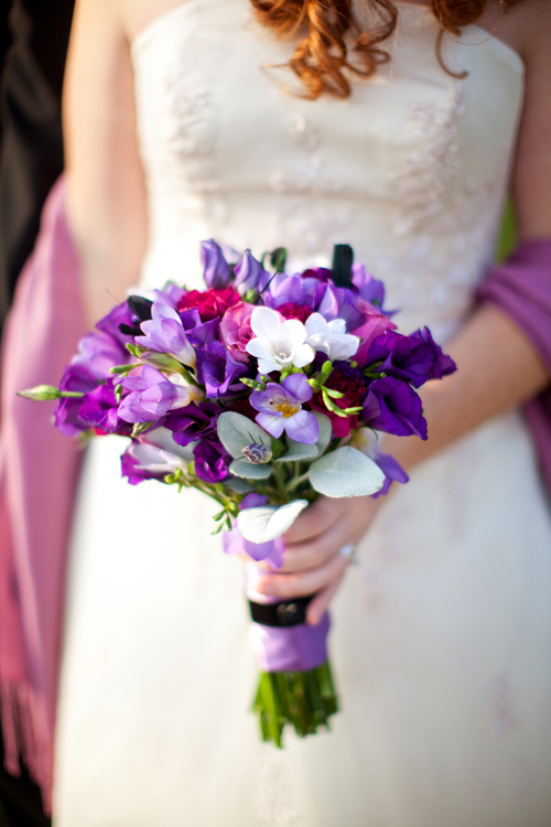 Những bó hoa cưới cầm tay nhỏ xinh như sao Hàn