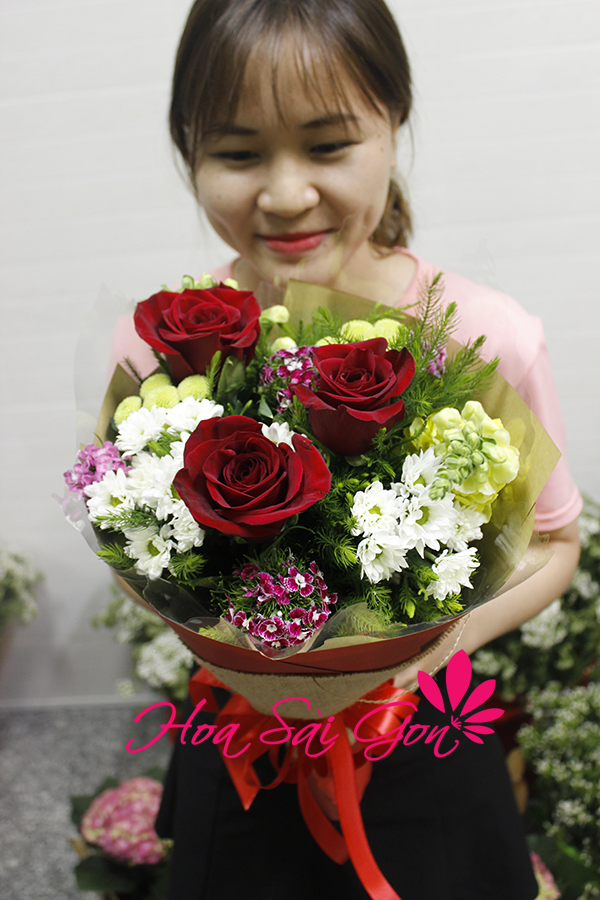 Bó hoa mừng sinh nhật hồng đỏ Ecuador – lời chúc mừng sinh nhật rạng ngời