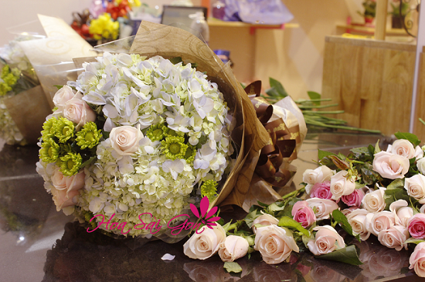  Hãy chọn cho mình một bó hoa cẩm tú cầu dành tặng trong những dịp lễ đặc biệt nhất của cuộc đời nhé