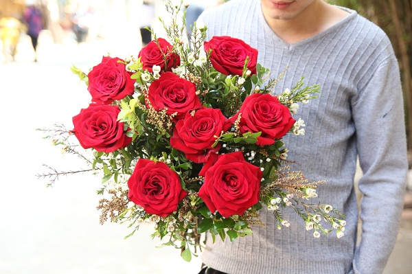 Gợi ý những mẫu hoa hồng đẹp tặng sinh nhật bạn gái