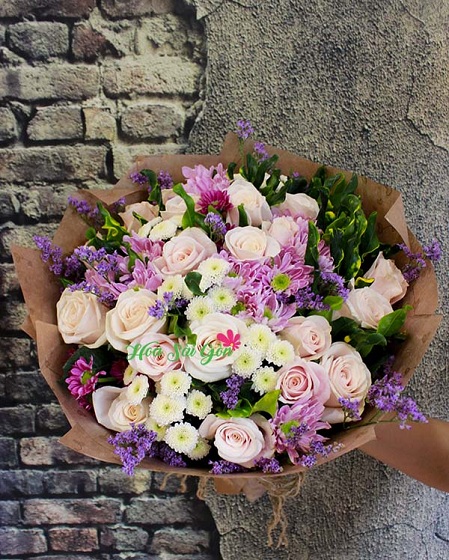 Hoa tươi là món quà ngọt ngào mà mọi người có thể dành tặng cho nhau