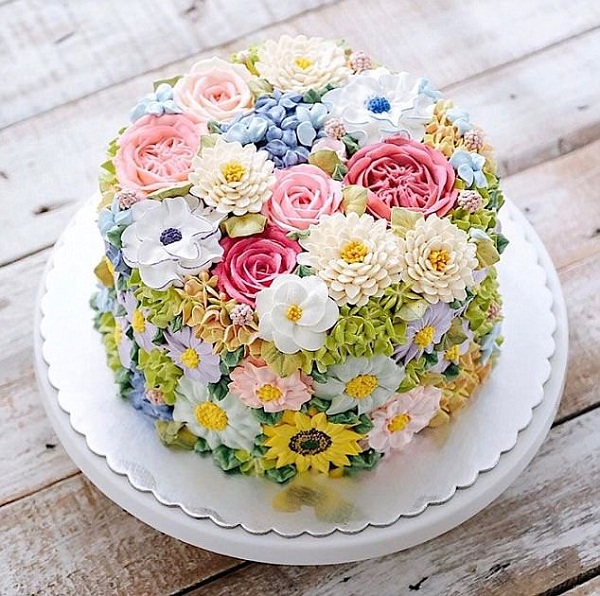 Hoa và bánh sinh nhật đẹp tuyệt vời nhất toàn cầu  Alo Flowers