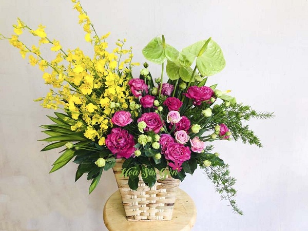 Hạnh phúc muôn màu là hoa sinh nhật dành cho những người yêu thích vẻ đẹp mềm mại của cẩm chướng