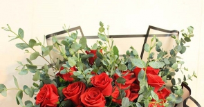 Giải mã bí ẩn vì sao nên tặng hoa chúc mừng sinh nhật là hoa hồng