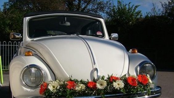 Xe hoa cưới phong cách Vintage cho lễ cưới